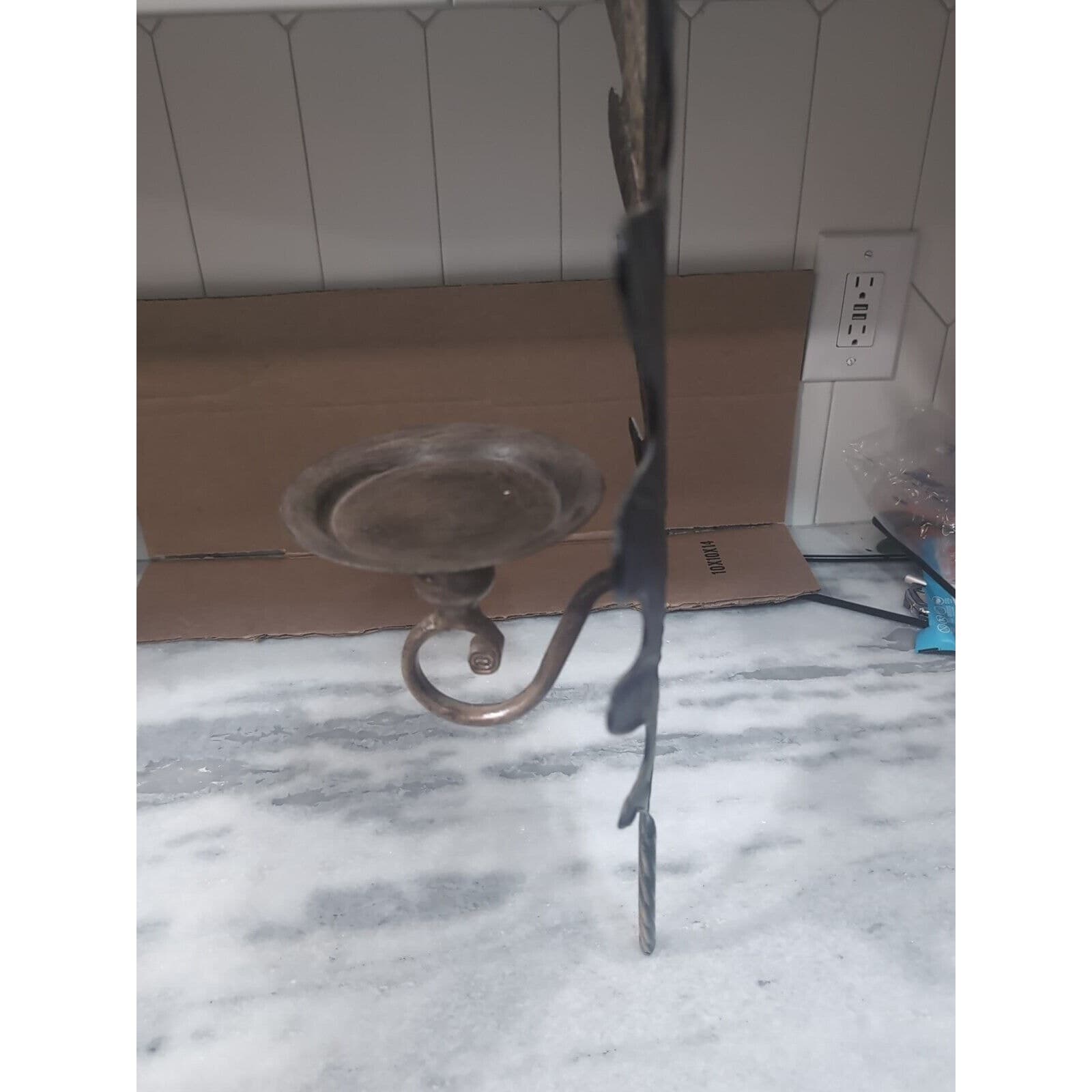 Rustic Metal Leaf Candlestick Holder Wall Sconce 33in Tall, Woodsy Fall Decor - Thumbnail 5