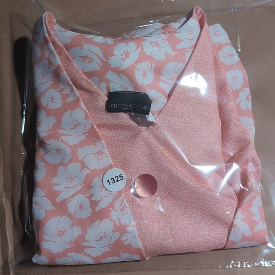 CB Collections Vintage Peach Floral V-Neck Blouse, Woman's Size 14.5 Top - Thumbnail 7