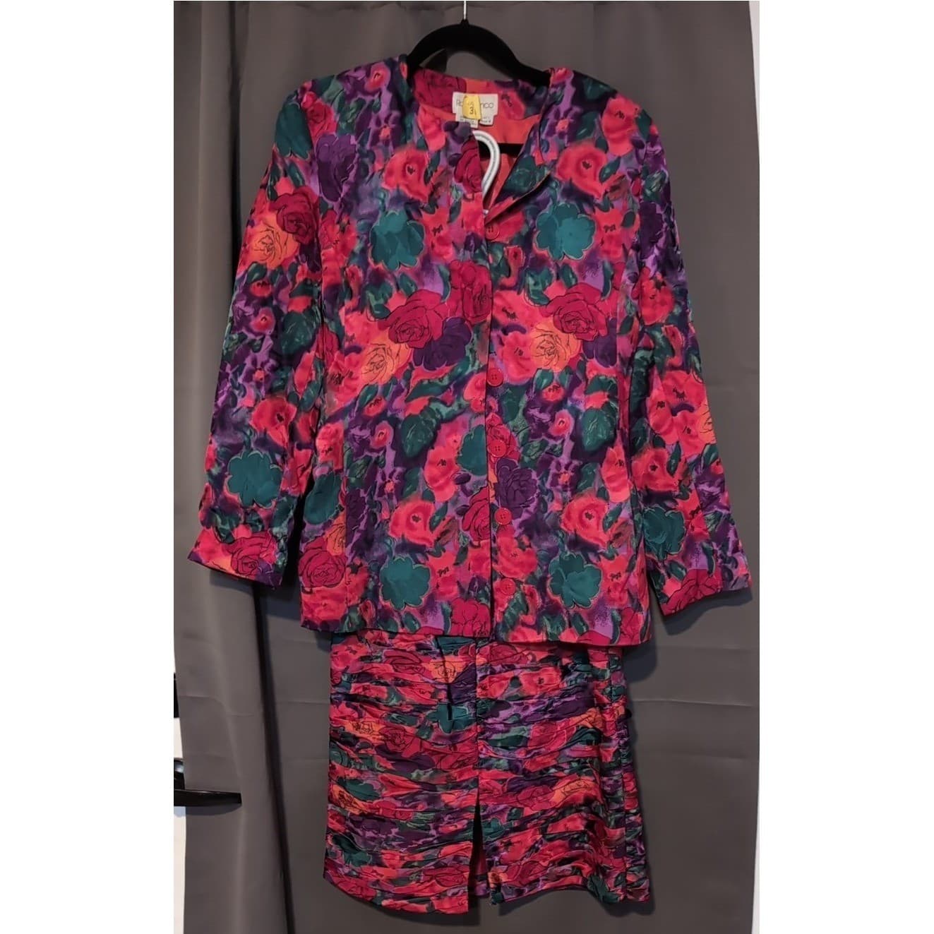 Raul Blanco Magenta Floral Jacquard Ruched Skirt Suit Set, Woman's Size 8 - Thumbnail 4