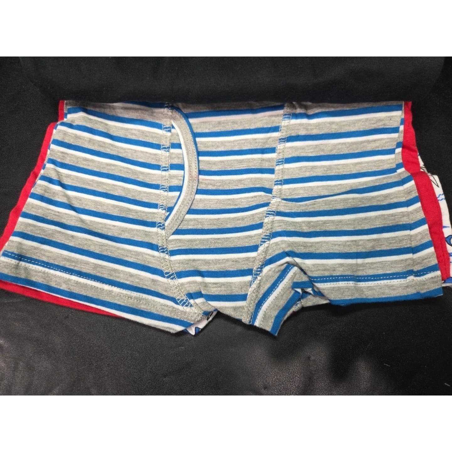Only Boys 5 Pack Boxer Briefs Shark Prints Stripes Blue Red Black XS 4/5 NEW - Thumbnail 4