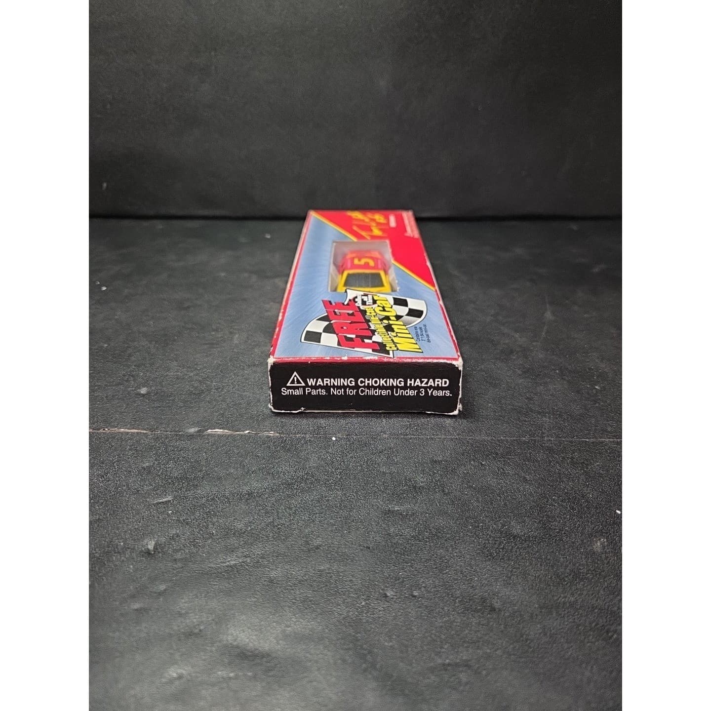 Kellogg's Racing Terry Labonte #5 Honey Crunch Corn Flakes 1:64 Die-Cast Car - Thumbnail 6