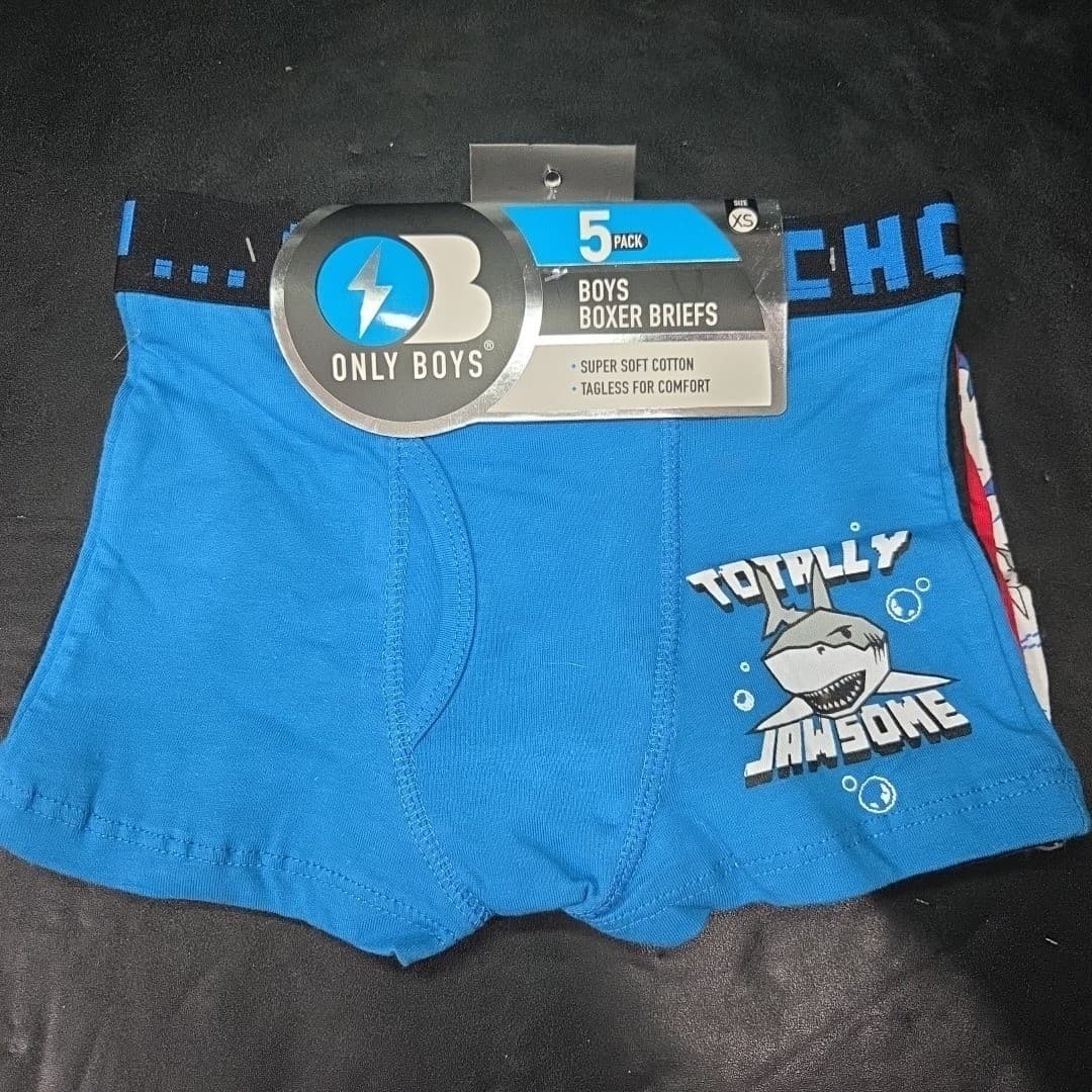 Only Boys 5 Pack Boxer Briefs Shark Prints Stripes Blue Red Black XS 4/5 NEW