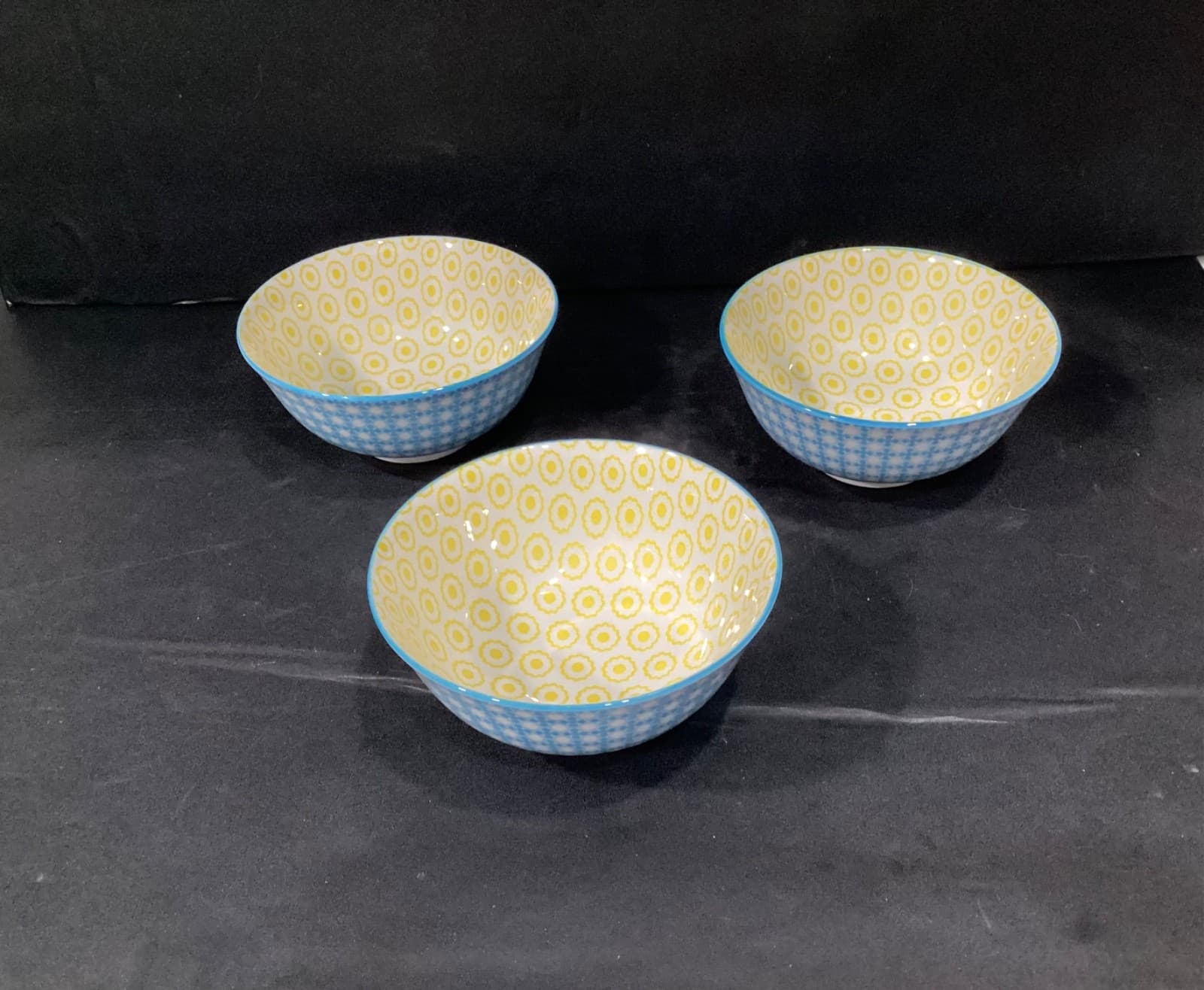 Dover & York Cereal Soup Bowl Geometric Yellow Blue Set of 3 - Thumbnail 2
