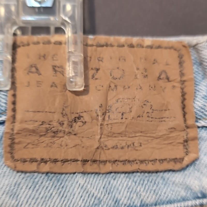 Arizona Jean Co Light Wash High Waisted Frayed Denim Cutoff Shorts, Women's 16 - Thumbnail 5