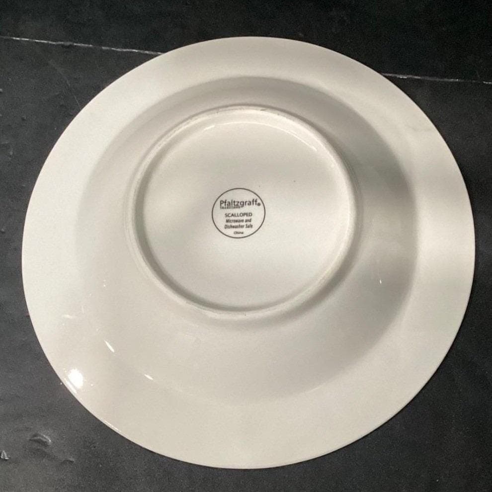 Pfaltzgraff White Scalloped Pasta Bowls, Set of 4, Vtg Henry Ford Museum Design - Thumbnail 5