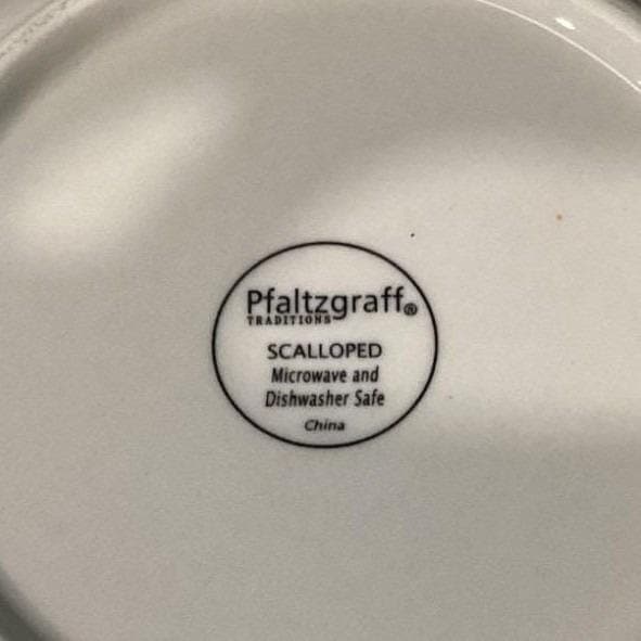Pfaltzgraff White Scalloped Pasta Bowls, Set of 4, Vtg Henry Ford Museum Design - Thumbnail 6