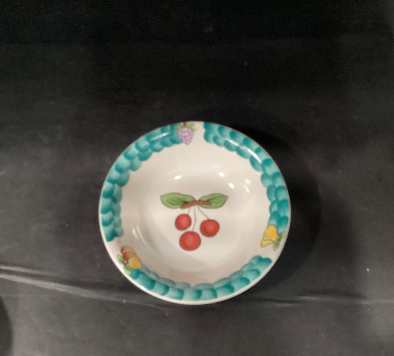 4 Tabletops Unlimited Soup/Cereal Bowls "Italian Fruit" Hand Painted Cherries - Thumbnail 2