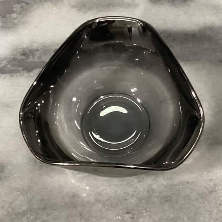 Vitreon Queens Lusterware Silver Ombre Triangle Bowls, Set of 4, Vtg Dinnerware - Thumbnail 4