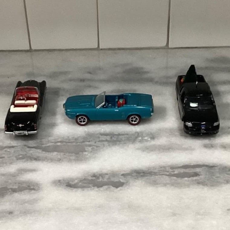 Hallmark Keepsake Ornament Bundle, Set of 3, Classic American Cars & Trucks - Thumbnail 5