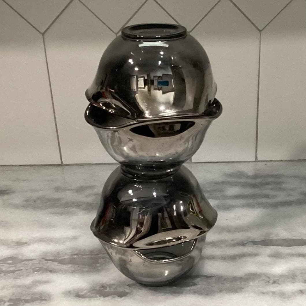 Vitreon Queens Lusterware Silver Ombre Triangle Bowls, Set of 4, Vtg Dinnerware - Thumbnail 7