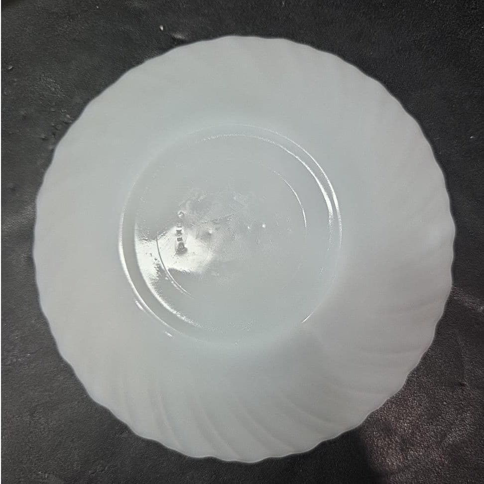 Termocrisa Milk Glass Bread Plates, Translucent Swirl Plates, Vintage Set of 2 - Thumbnail 3