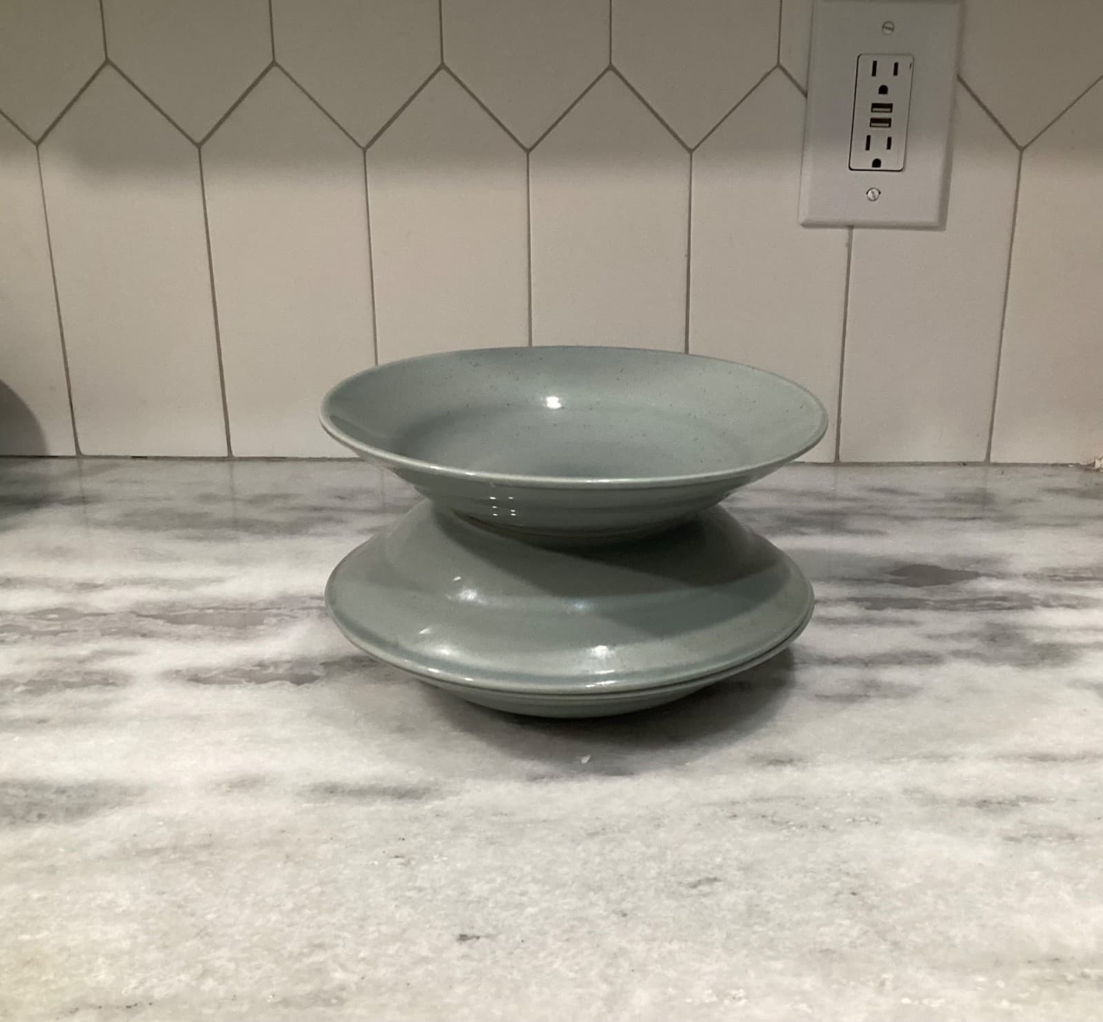 Block Basic Pebble Stone GRAY Rim Soup Bowls Set of 3 8.25” - Thumbnail 8