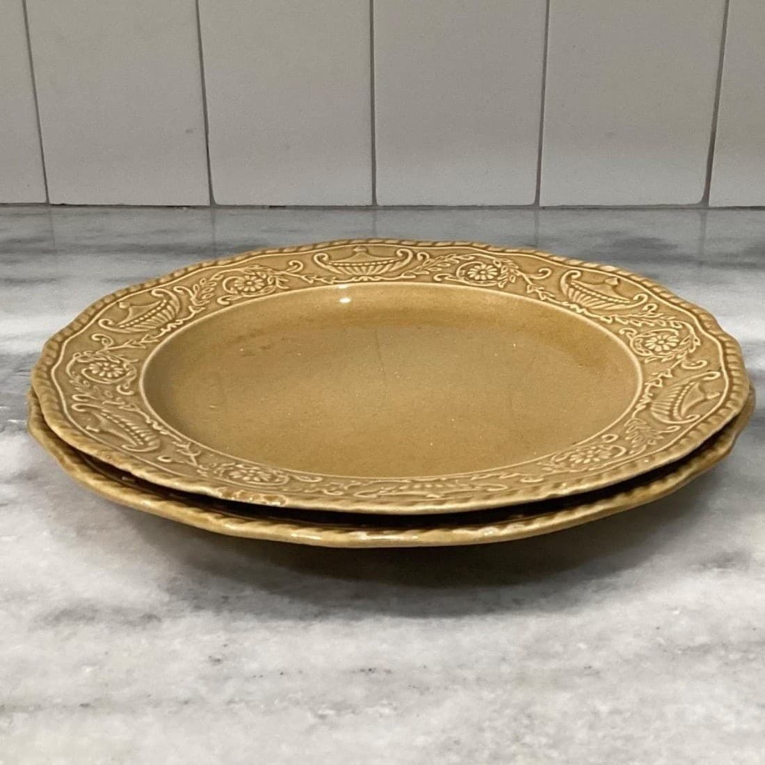 Canonsburg Regency Golden Ironstone Dinner Plates, Set of 2, Vintage USA Pottery - Thumbnail 8