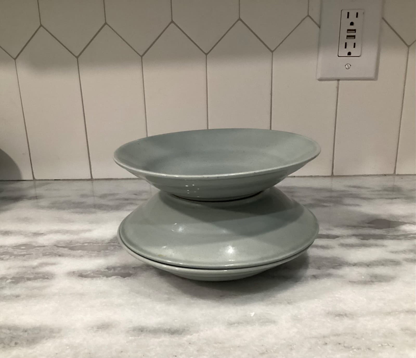 Block Basic Pebble Stone GRAY Rim Soup Bowls Set of 3 8.25” - Thumbnail 10