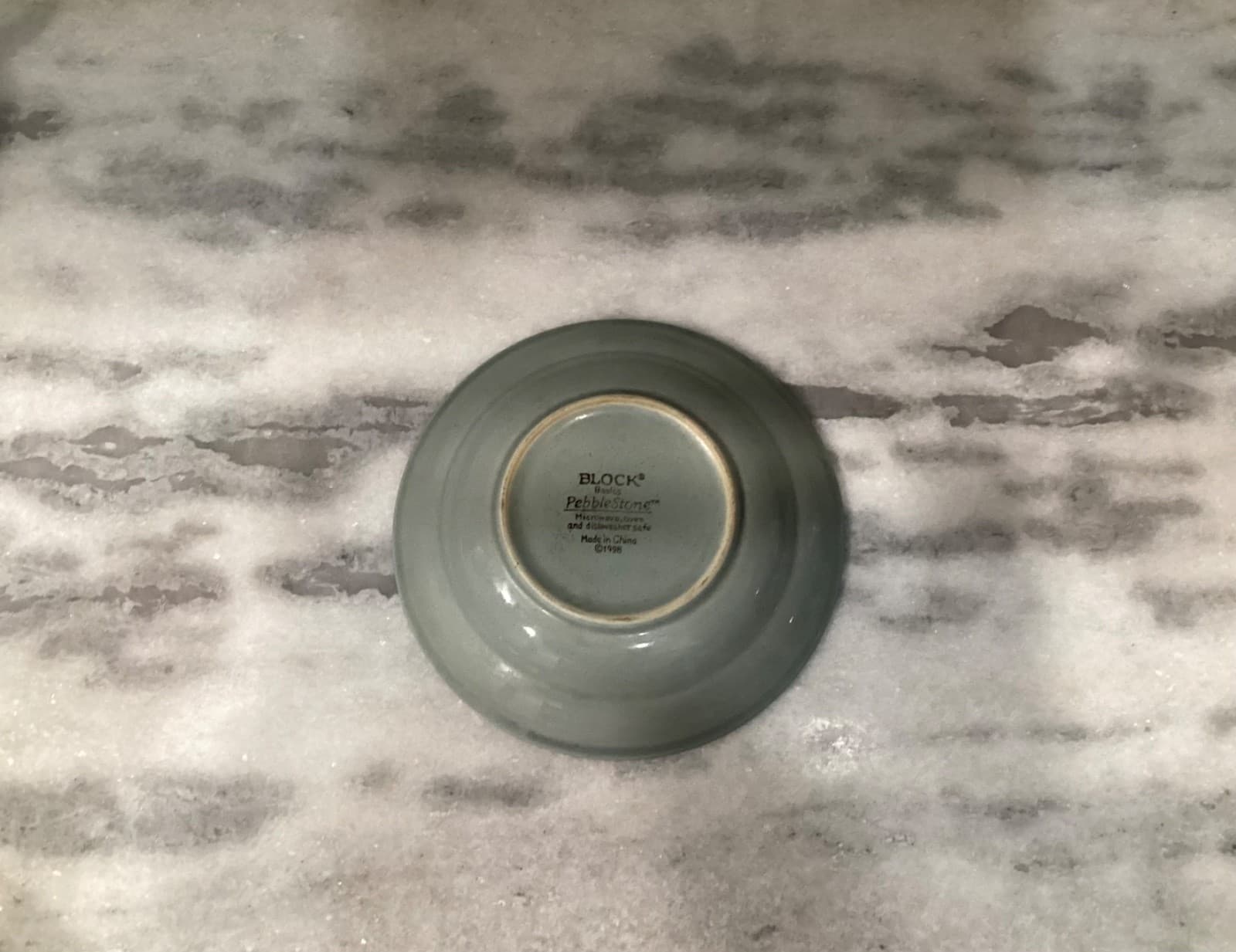 Block Basic Pebble Stone GRAY Rim Soup Bowls Set of 3 8.25” - Thumbnail 4