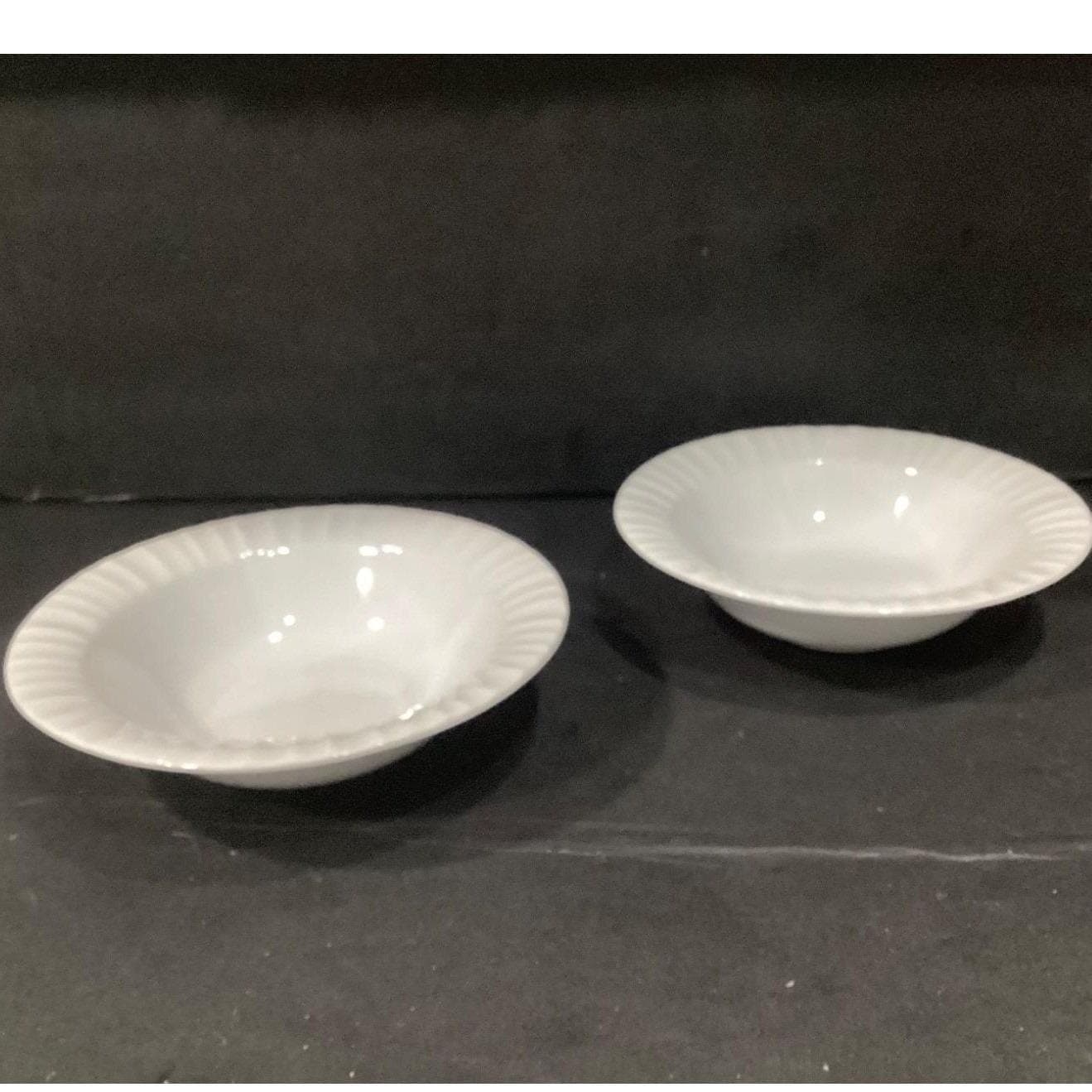CorningWare French White Cereal Bowls, Set of 2, Vintage Ribbed Rim Dinnerware - Thumbnail 7