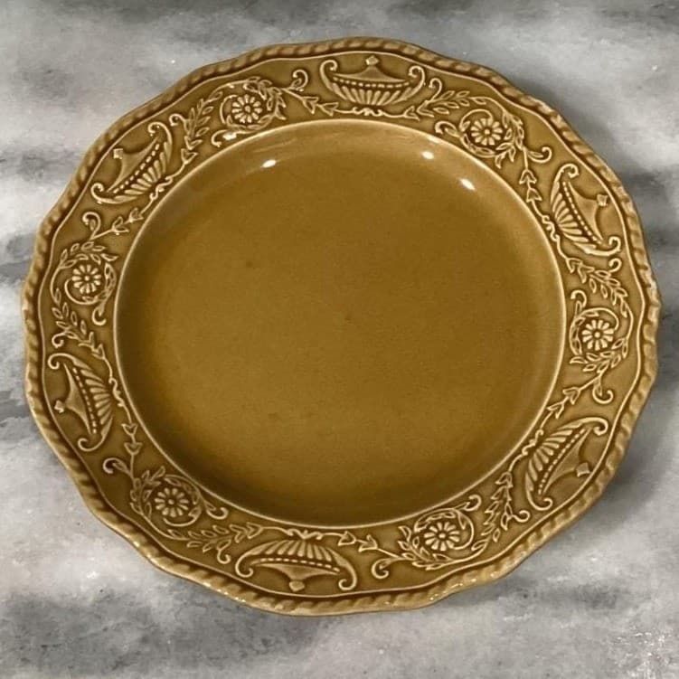 Canonsburg Regency Golden Ironstone Dinner Plates, Set of 2, Vintage USA Pottery - Thumbnail 5