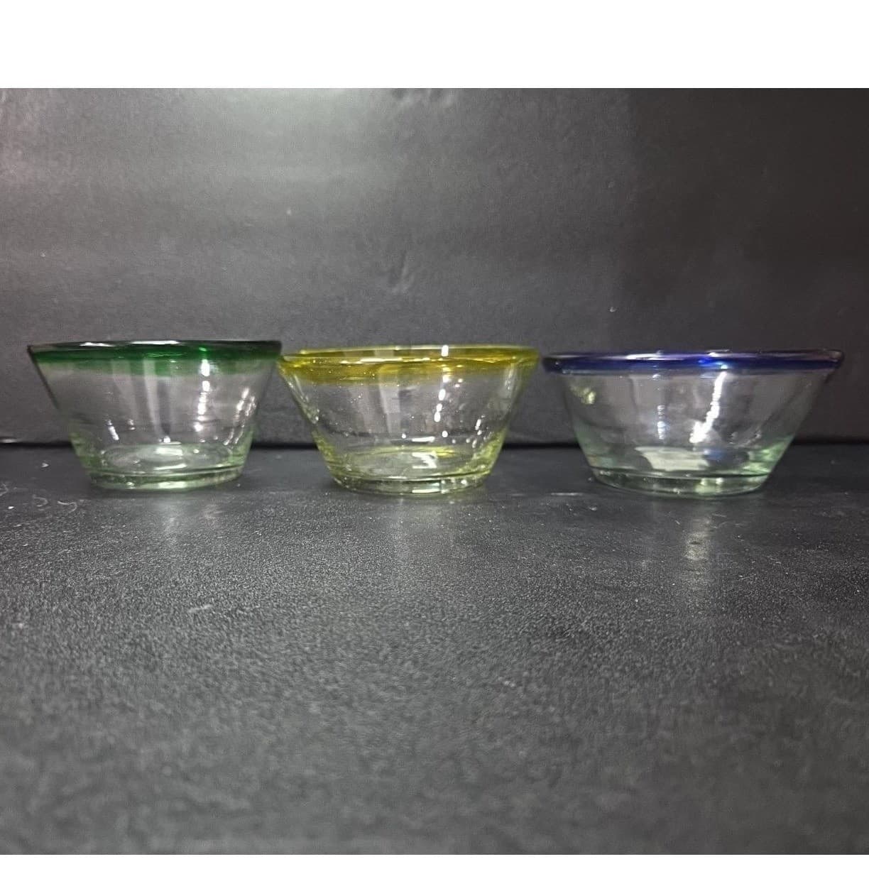 Mexican Hand Blown Berry Bowls, Set of 3, Recycled Artisan Glass, Yellow Green - Thumbnail 5