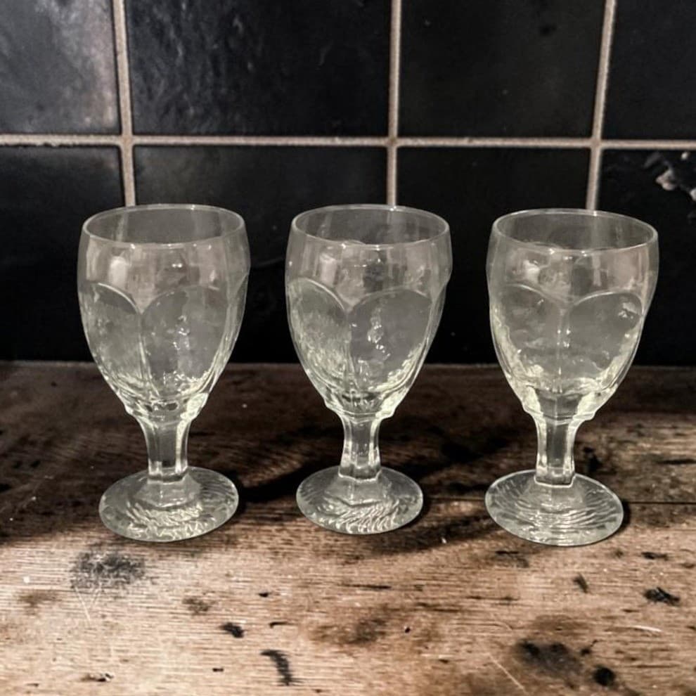 Libbey Chivalry Water Goblets, Set of 3, Vintage Textured Stemware, Drinkware