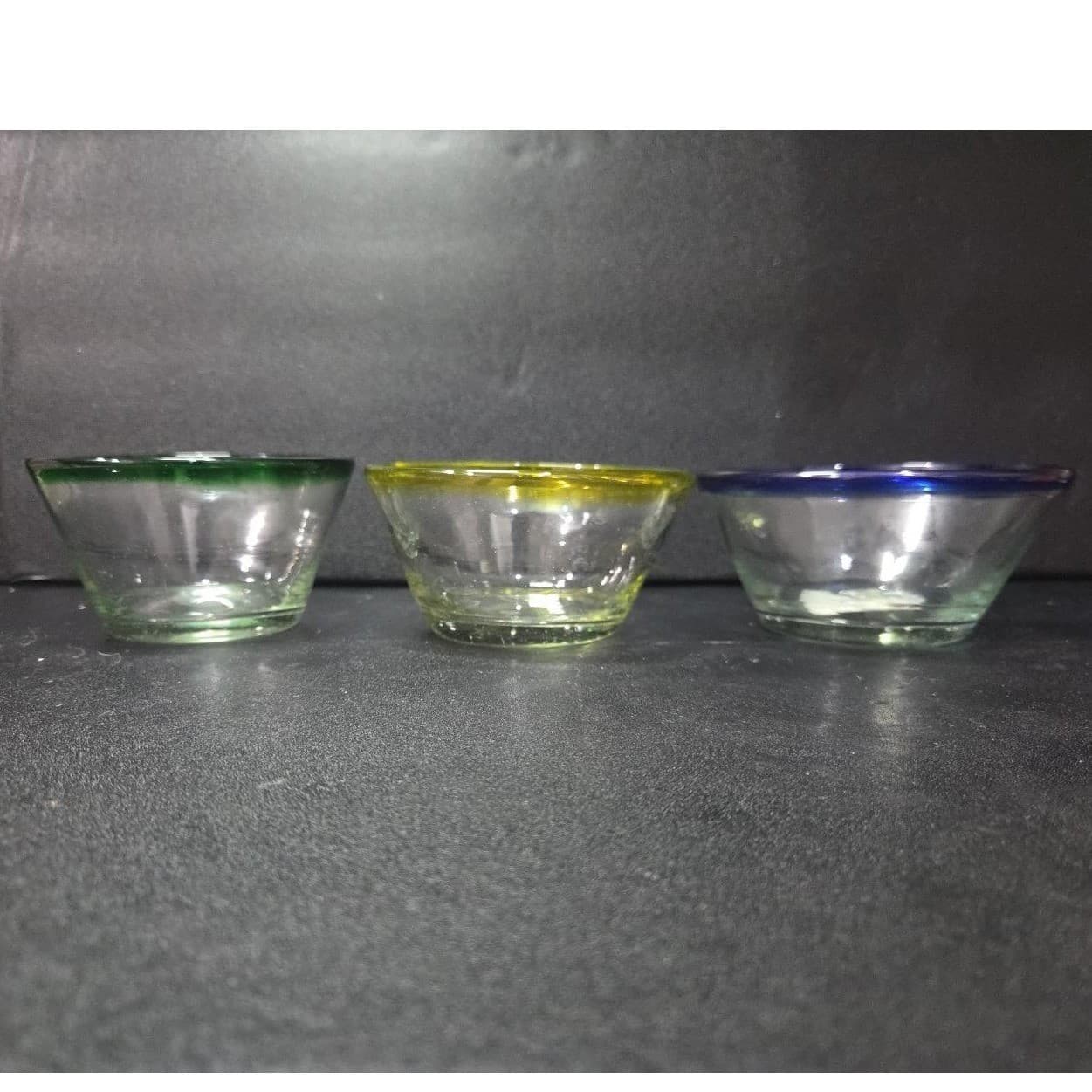 Mexican Hand Blown Berry Bowls, Set of 3, Recycled Artisan Glass, Yellow Green - Thumbnail 4