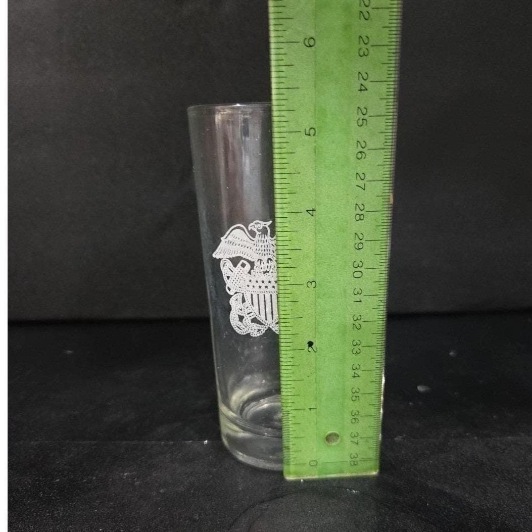 American Eagle Etched Beer Glass, Vintage Freedom Tumbler, Patriotic Barware - Thumbnail 2