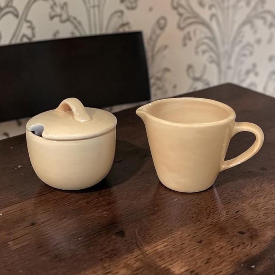 Pottery Barn Sausalito Cream & Lidded Sugar Bowl, Vtg Yellow Ceramic Tableware