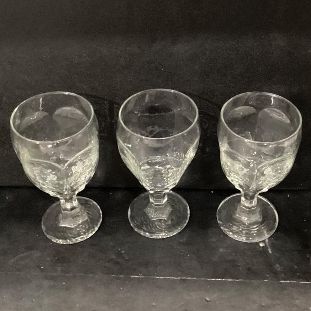 Libbey Chivalry Water Goblets, Set of 3, Vintage Textured Stemware, Drinkware - Thumbnail 3