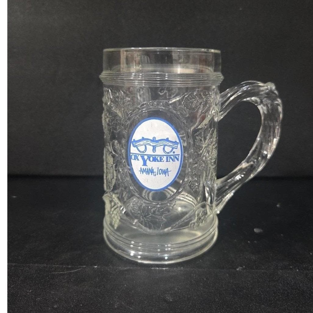 Ox Yoke Inn Embossed Glass Mug, Vintage Amana Iowa Souvenir, Pine Cones & Branch - Thumbnail 7
