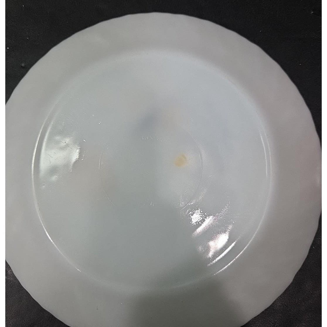 Termocrisa Milk Glass Dinner Plates, Set of 4, Vintage Yellow Floral Dinnerware - Thumbnail 5