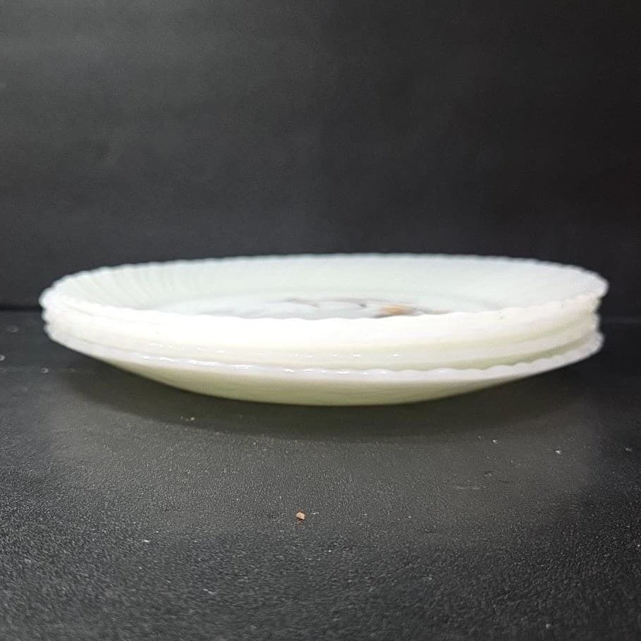 Termocrisa Milk Glass Dinner Plates, Set of 4, Vintage Yellow Floral Dinnerware - Thumbnail 10
