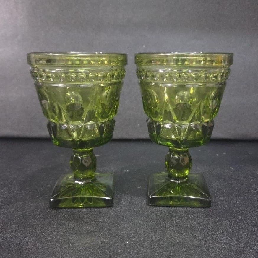 Colony Park Avocado Green Goblets, Set of 2, Vintage Mid-Century Glassware - Thumbnail 2