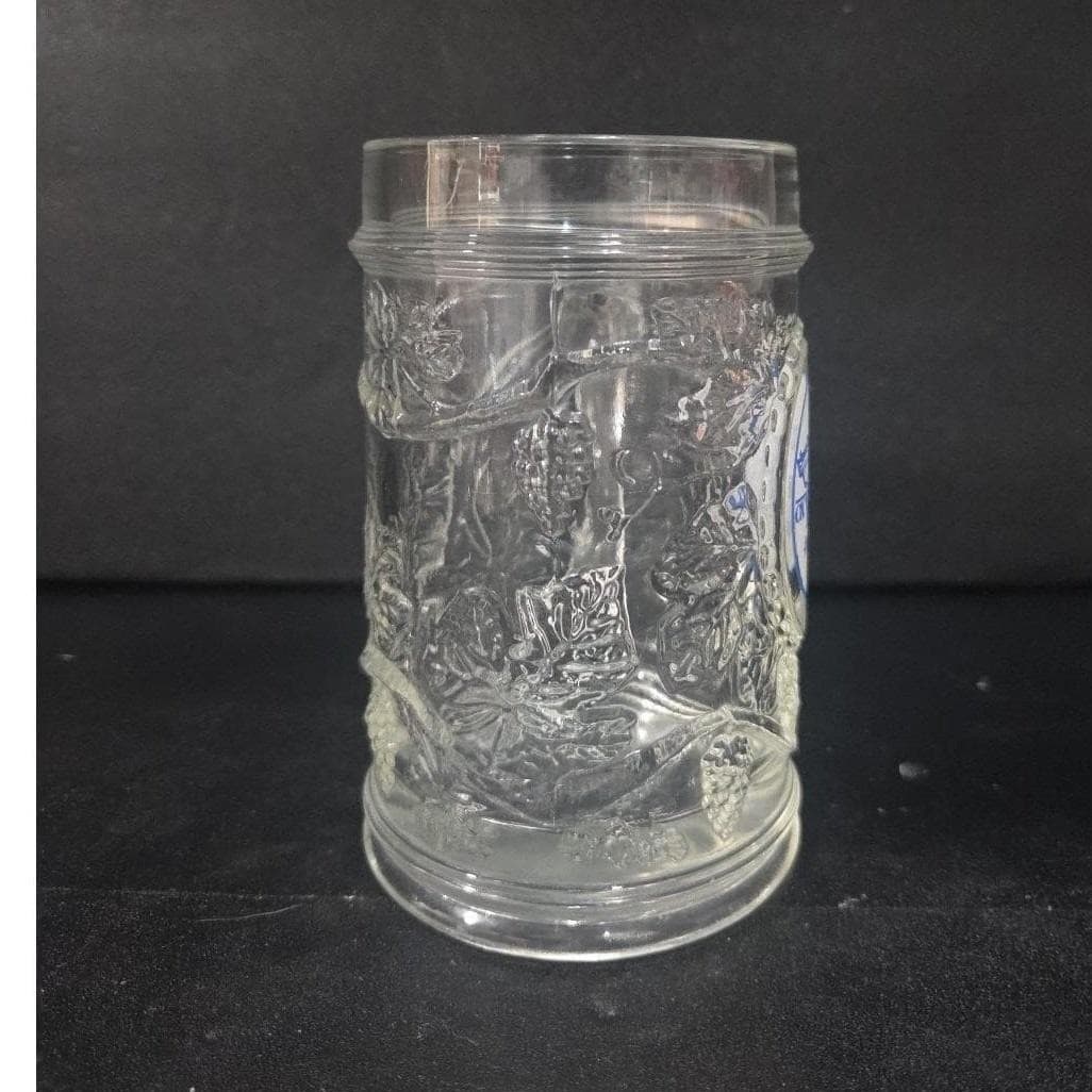 Ox Yoke Inn Embossed Glass Mug, Vintage Amana Iowa Souvenir, Pine Cones & Branch - Thumbnail 8