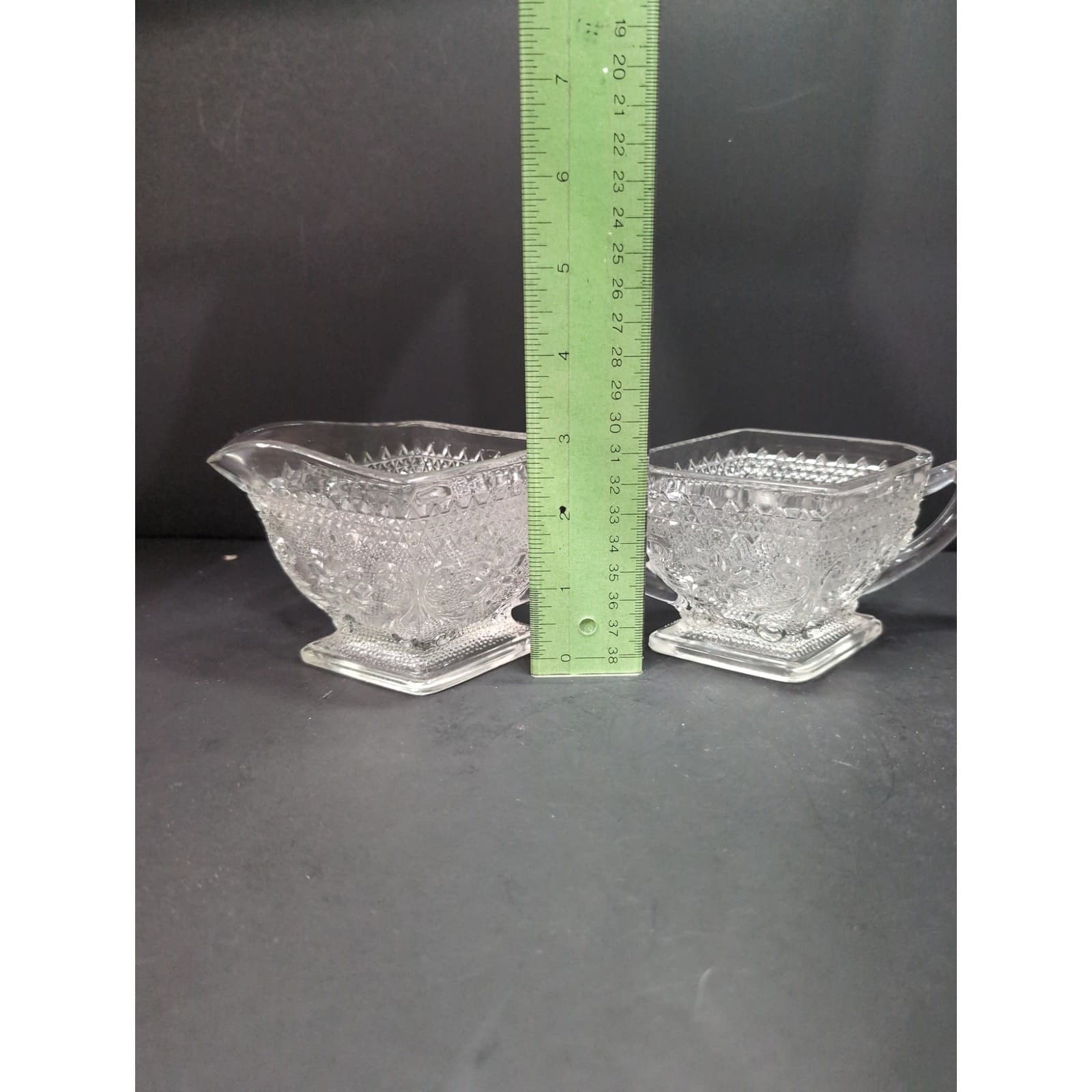 Indiana Glass Co. Sandwich Crystal Creamer & Sugar Set, Vintage Footed Glassware - Thumbnail 10