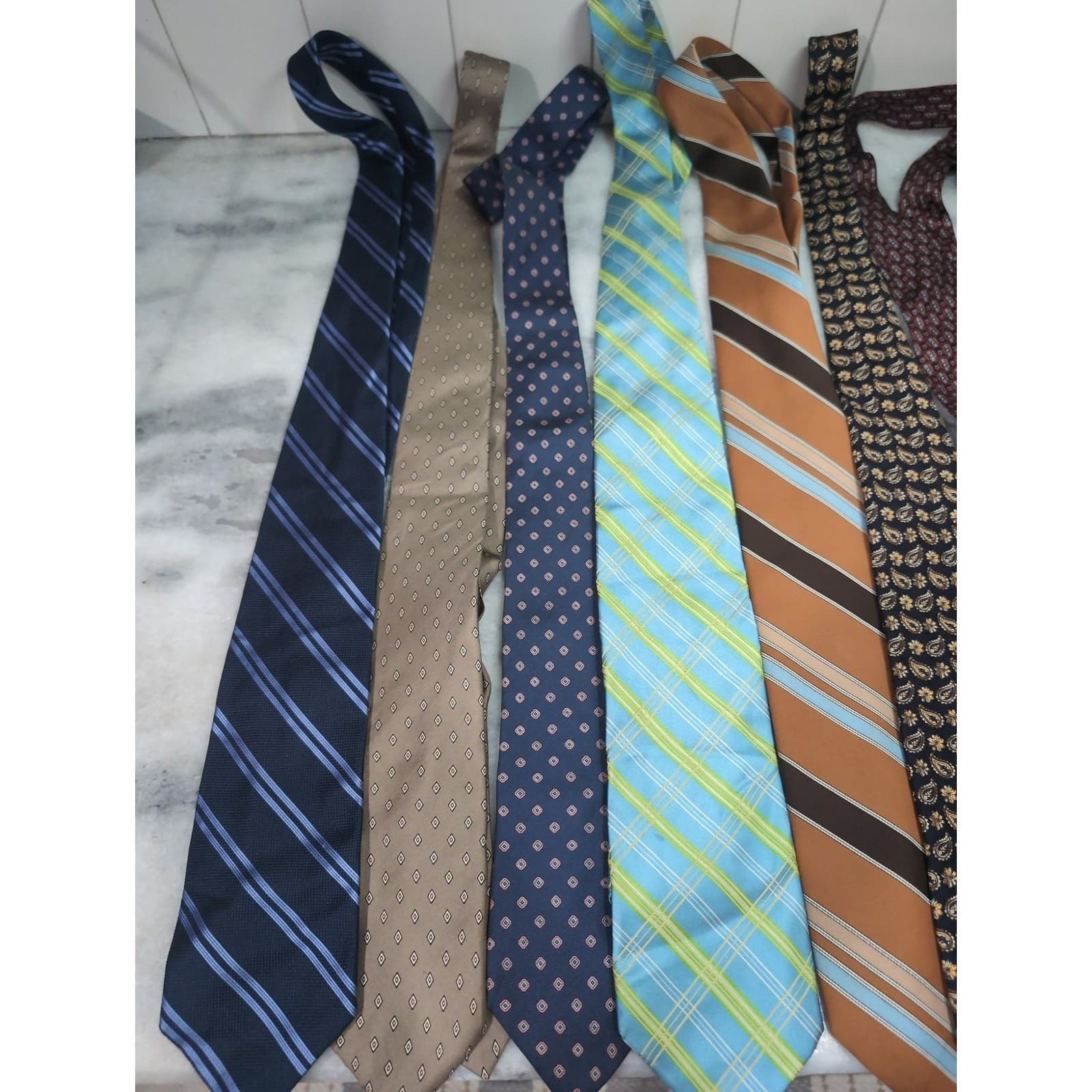 Men's Necktie Bundle, Lands End Stafford Ike Behar Oleg Cassini, Mixed Patterns - Thumbnail 2