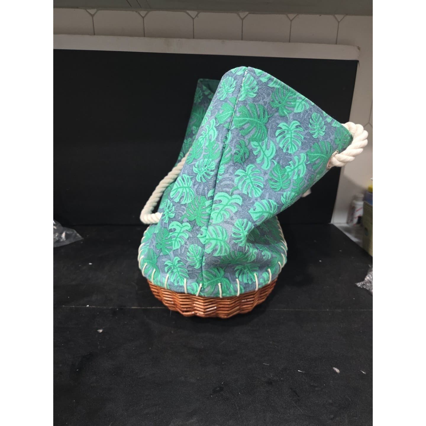 Disney Old Key West Resort Tote Bag, Tropical Monstera Leaf, Wicker Base NWT - Thumbnail 2