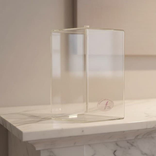 Firelight Glass 5" Diamond Oil Lamp, Clear Handblown Candle, Minimalist Accent