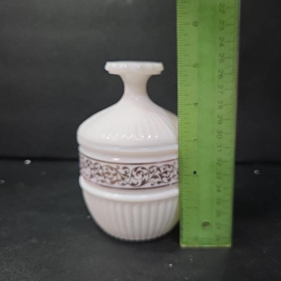 Avon White Lidded Trinket Dish, Vintage Candle Holder, Replacement Vanity Decor - Thumbnail 11