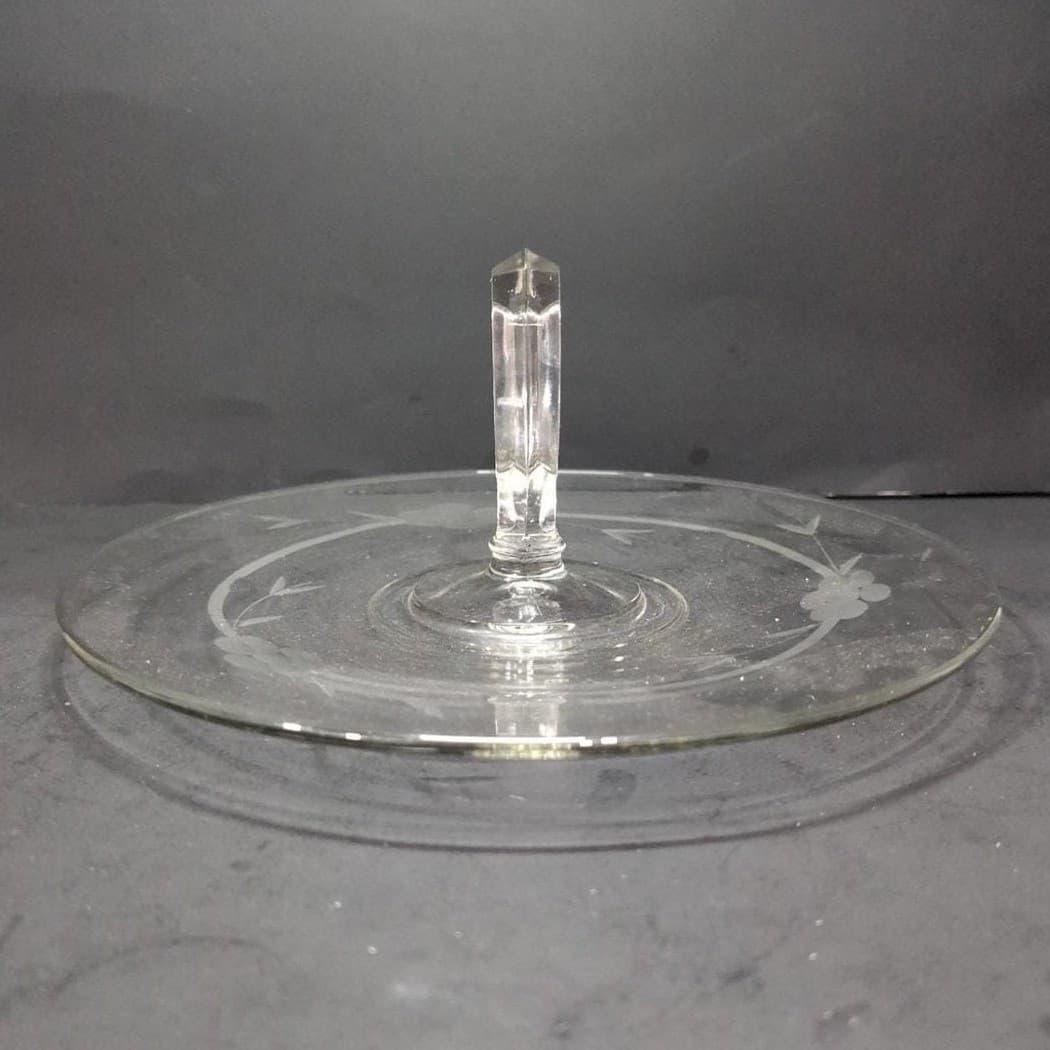 Crystal Clear Tidbit Snack Platter Tray, Vintage Sandwich Dish, Center Handle - Thumbnail 8