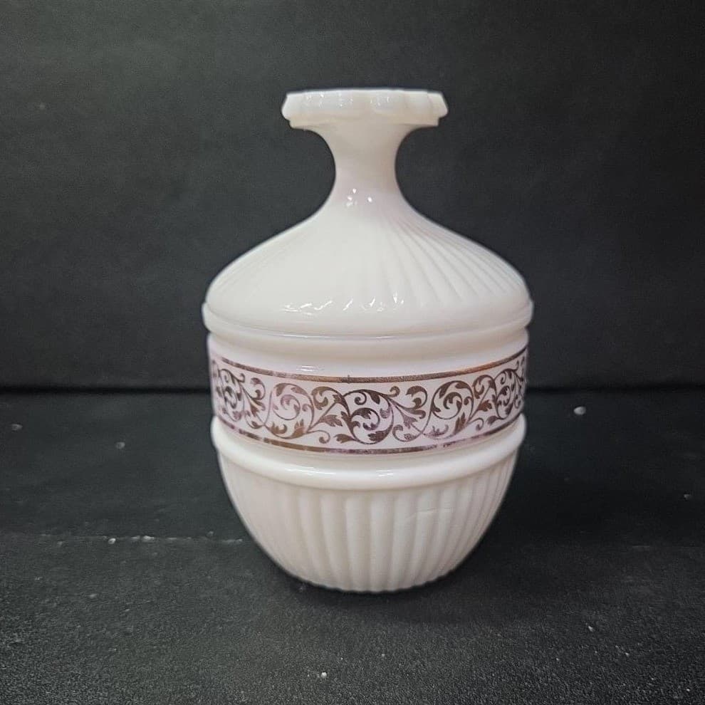 Avon White Lidded Trinket Dish, Vintage Candle Holder, Replacement Vanity Decor - Thumbnail 5