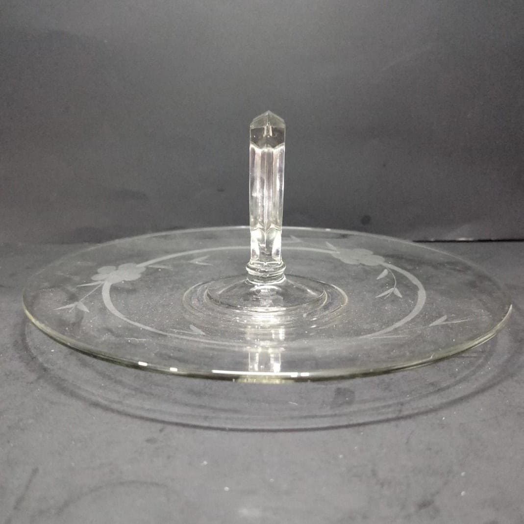 Crystal Clear Tidbit Snack Platter Tray, Vintage Sandwich Dish, Center Handle - Thumbnail 10