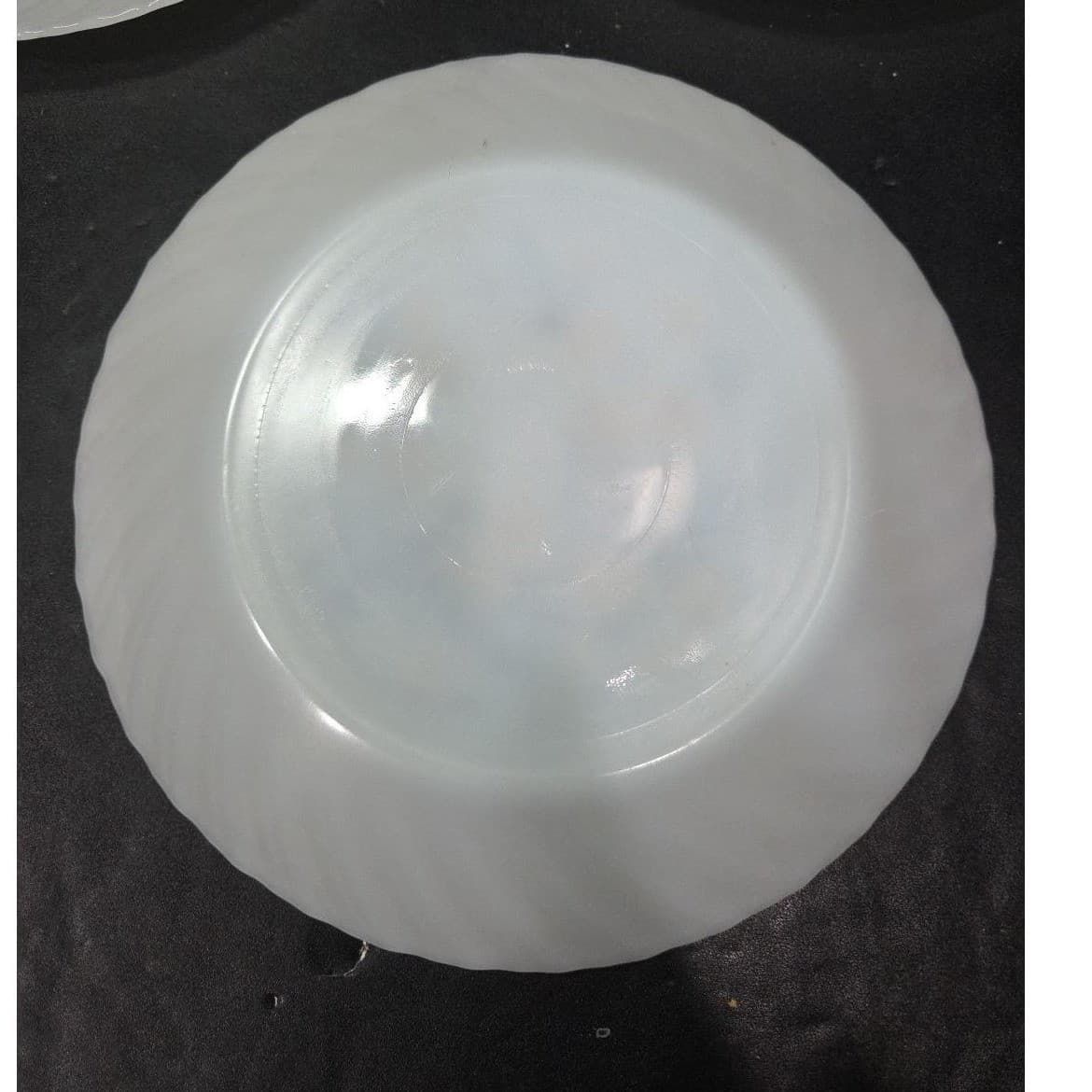 Termocrisa Milk Glass Dinner Plates, Set of 3, Vintage Yellow Floral Design - Thumbnail 4