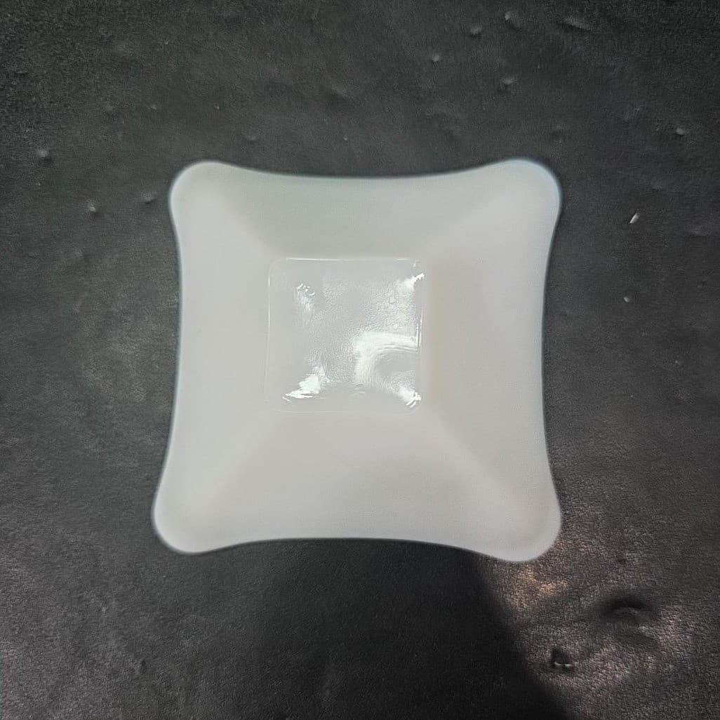 Milk Glass White Square Ashtray, Vintage Art Deco Decor, Replacement Tobacciana - Thumbnail 4