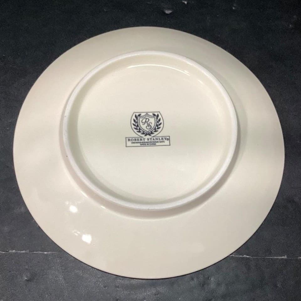 Robert Stanley Ivory Salad Plates, Set of 4, Vintage Evergreen Embossed Rims - Thumbnail 5