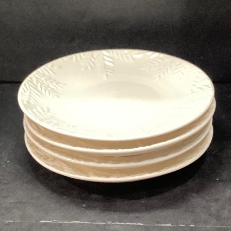 Robert Stanley Ivory Salad Plates, Set of 4, Vintage Evergreen Embossed Rims - Thumbnail 10