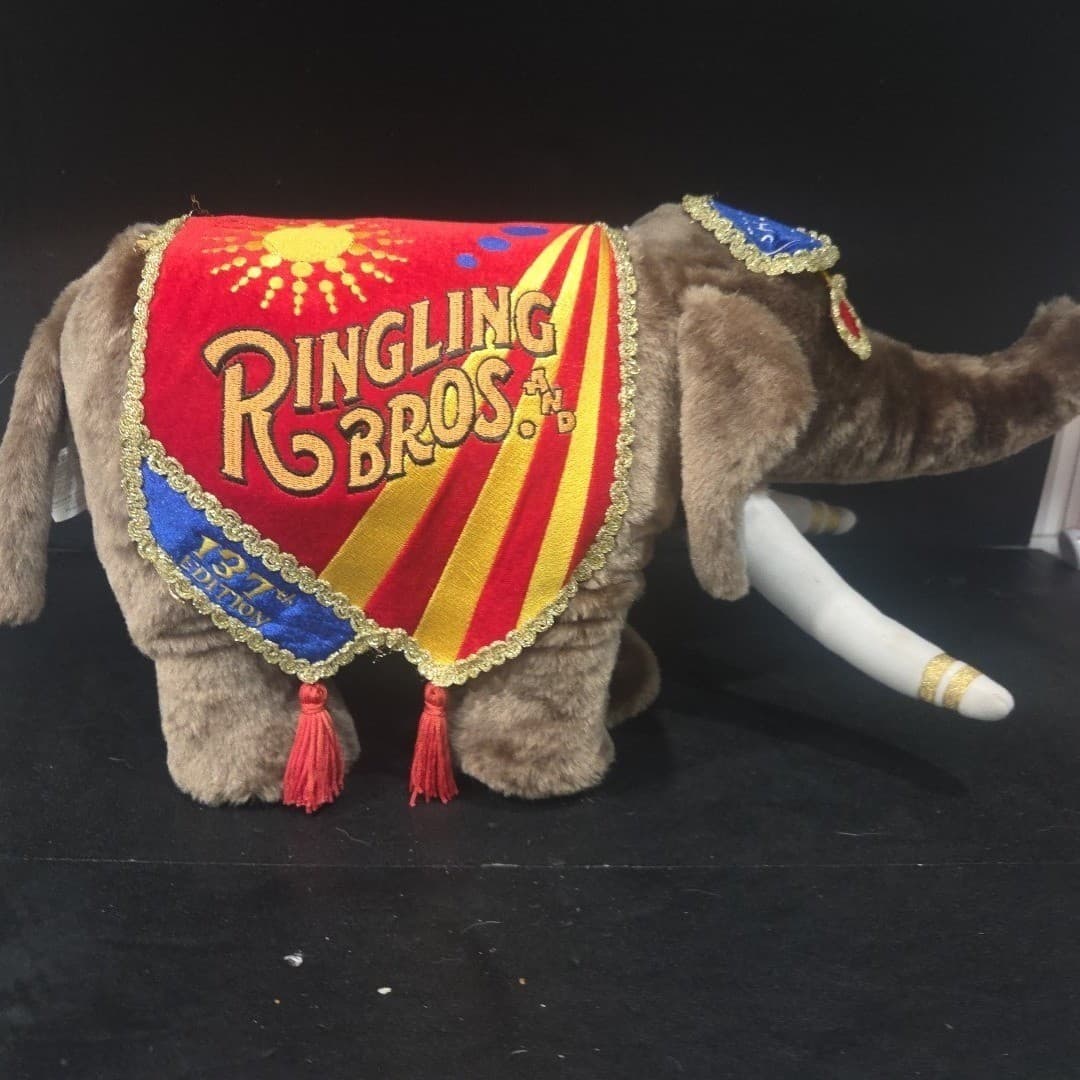 Ringling Bros Barnum & Bailey Circus 137th Edition Elephant Plush Brown Stuffed - Thumbnail 5