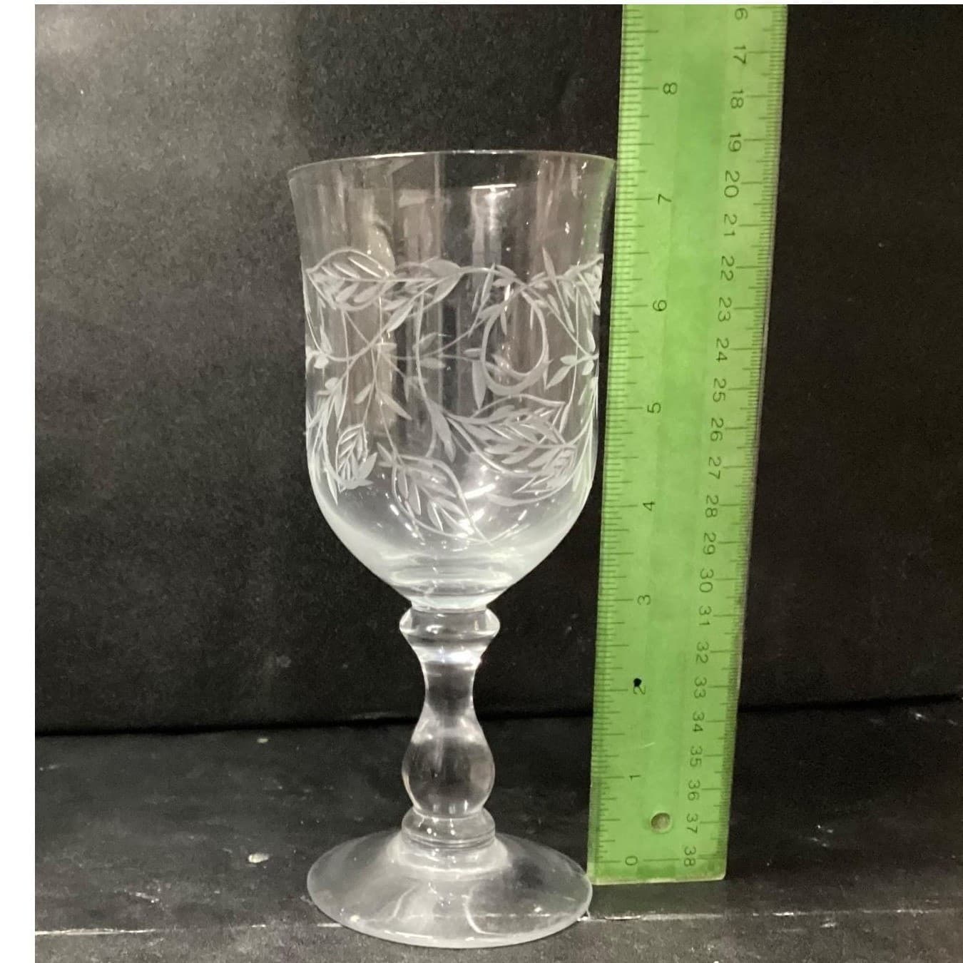 Etched Leaf & Branches Water Goblets, Set of 4, Vintage Stemware, Clear Glasses - Thumbnail 10