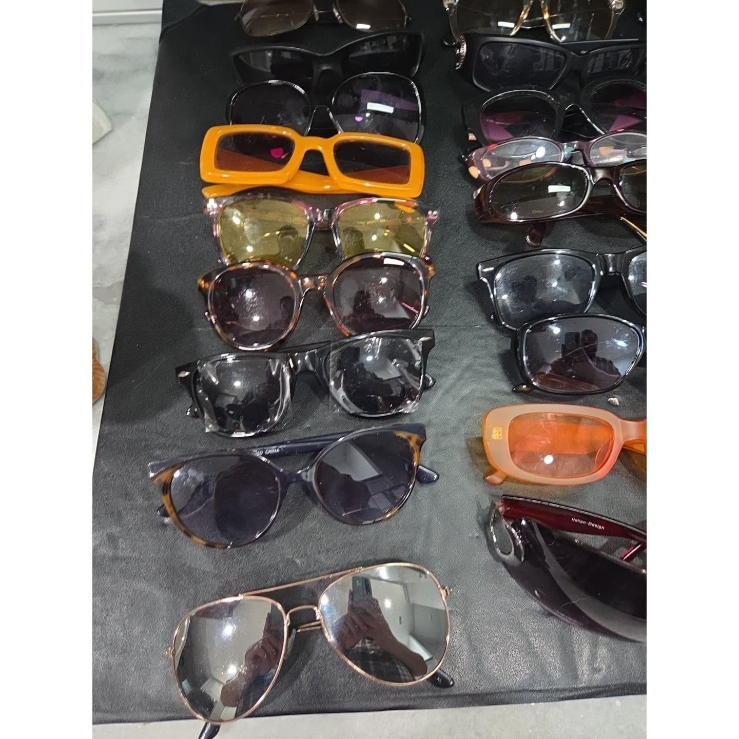 Bulk Lot 30+ Pairs Assorted Sunglasses/Frames: Aviator Cat Eye Rectangular Mixed - Thumbnail 3