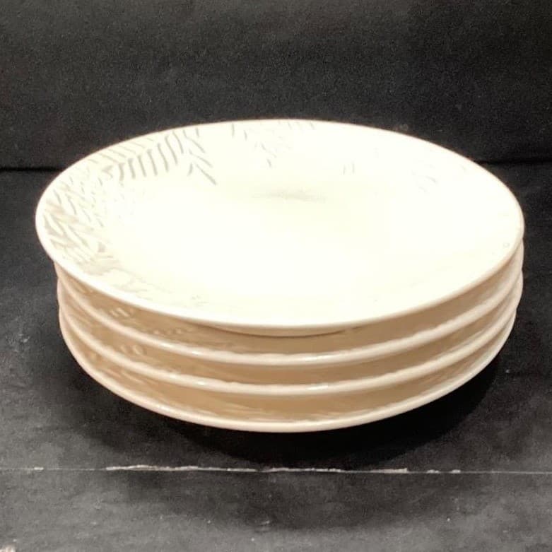 Robert Stanley Ivory Salad Plates, Set of 4, Vintage Evergreen Embossed Rims - Thumbnail 8