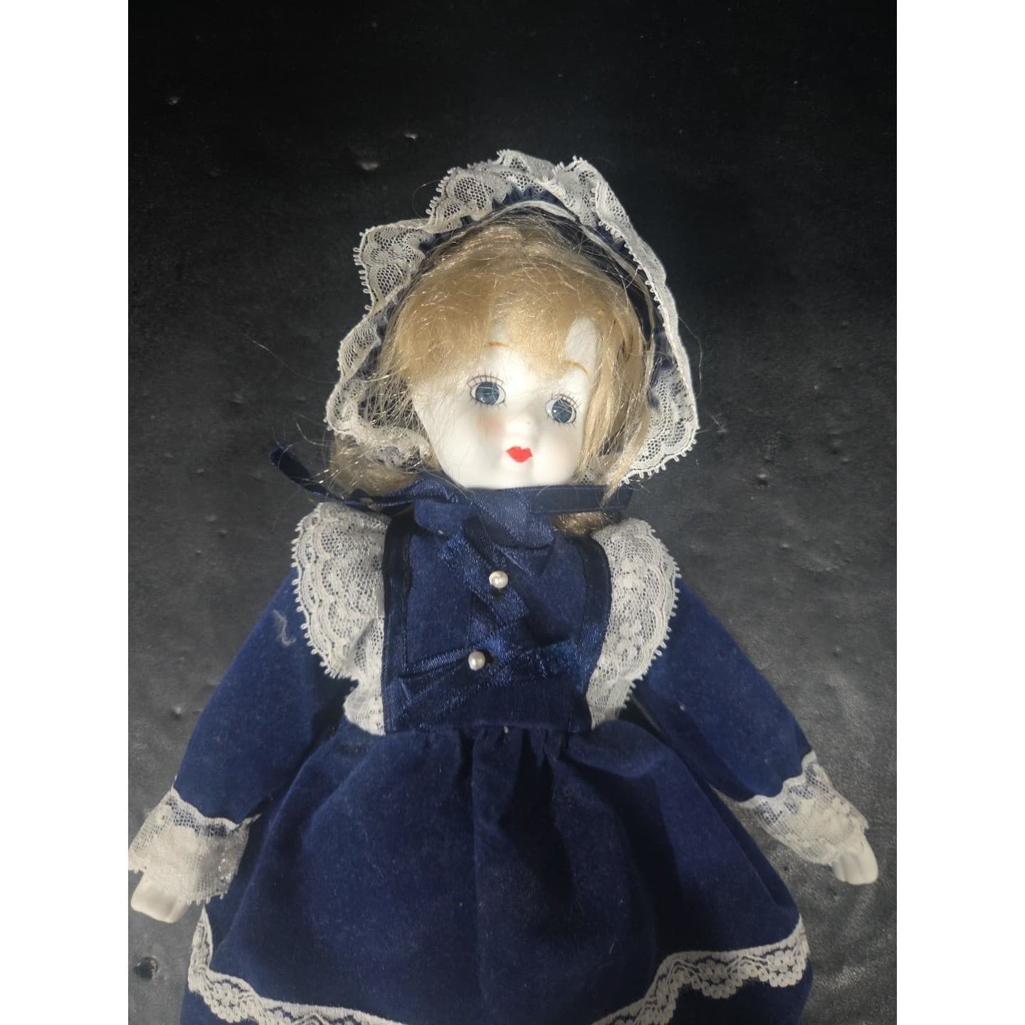 Brinns Collectible Porcelain Doll Navy Blue Velvet Lace Dress, 11" Vintage Toy - Thumbnail 4