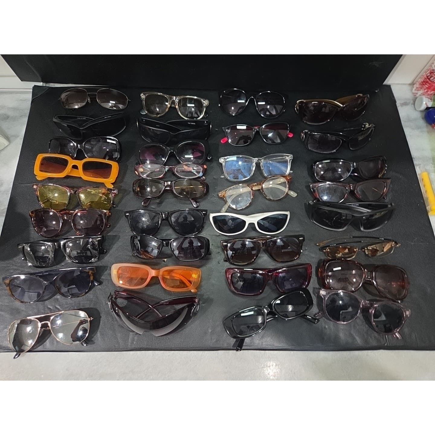 Bulk Lot 30+ Pairs Assorted Sunglasses/Frames: Aviator Cat Eye Rectangular Mixed - Thumbnail 2